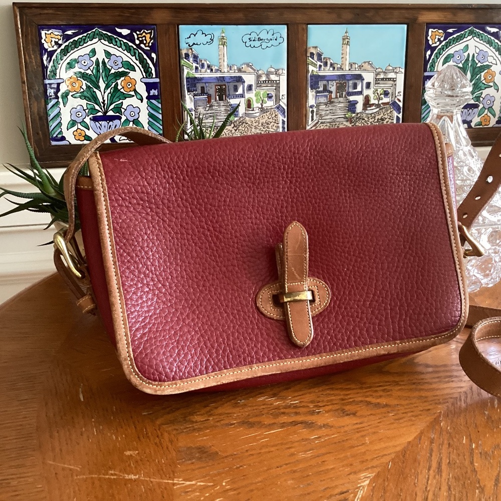 VINTAGE DOONEY & BOURKE DEEP BURGUNDY WITH BROWN  PEBBLED LEATHER SHOULDER BAG
